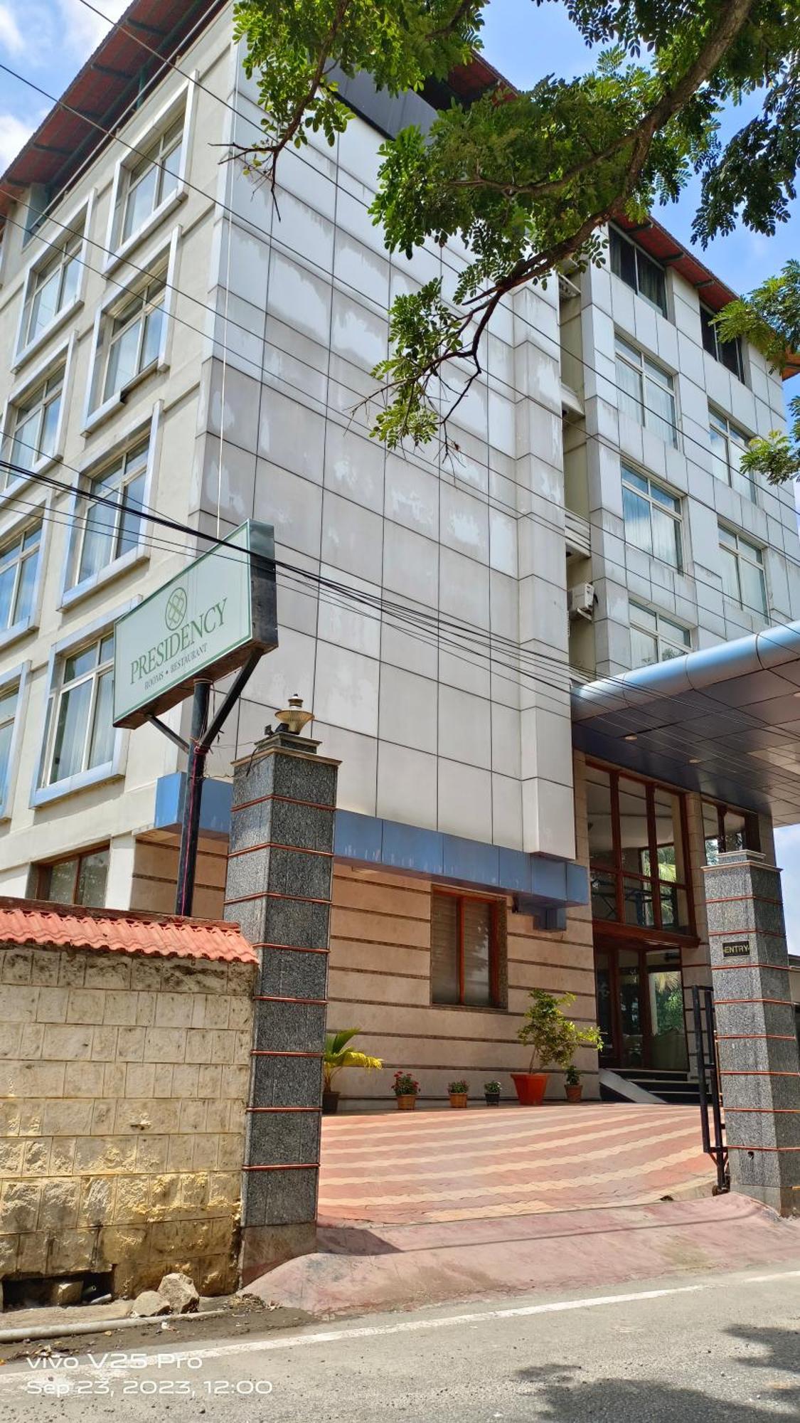 Hotel Presidency Kempegowda International Airport Bangalore Luaran gambar